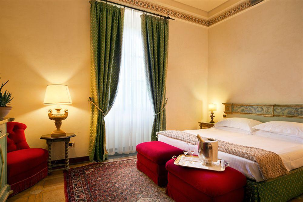 La Collegiata Hotel