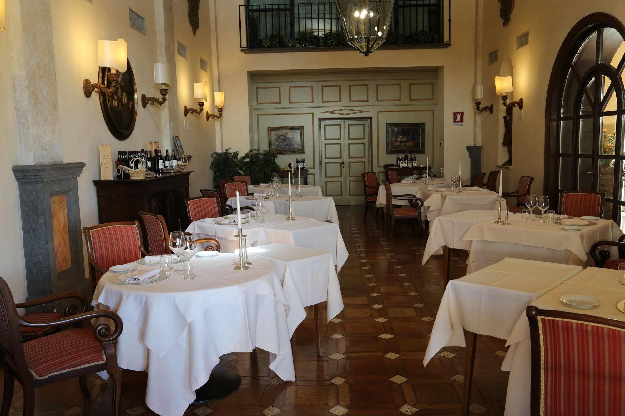 La Collegiata Hotel 4*